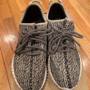 Adidas 350 Yeezy Turtledove
